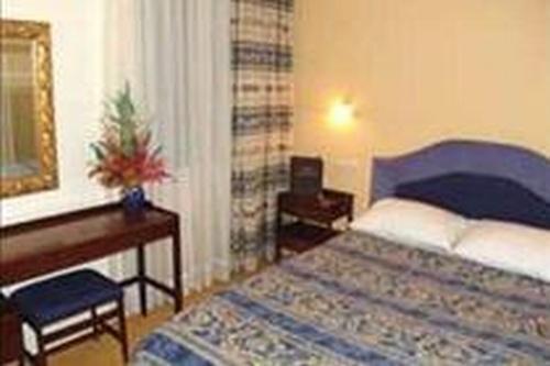 Achillion Hotel Трикала Экстерьер фото