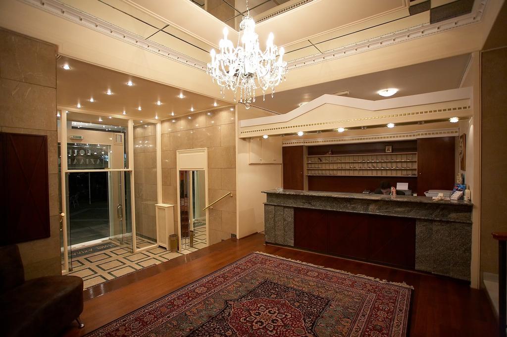 Achillion Hotel Трикала Интерьер фото